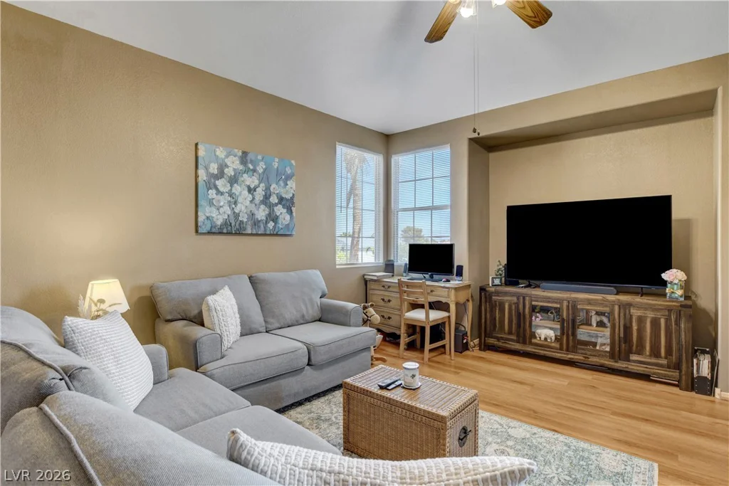 9901 Trailwood, Las Vegas, NV 89134