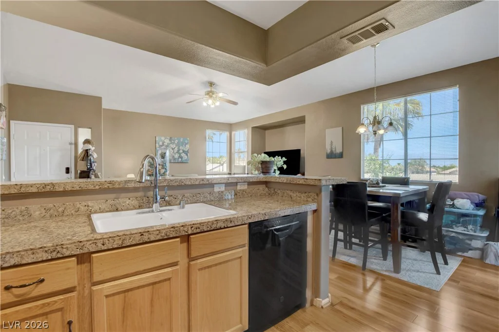 9901 Trailwood, Las Vegas, NV 89134