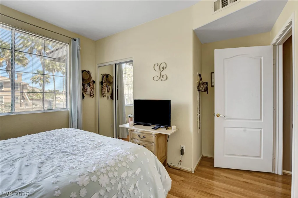 9901 Trailwood, Las Vegas, NV 89134