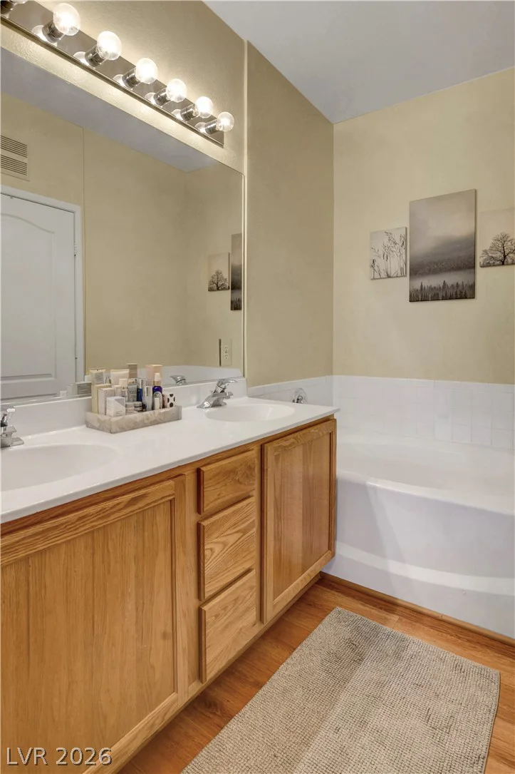 9901 Trailwood, Las Vegas, NV 89134