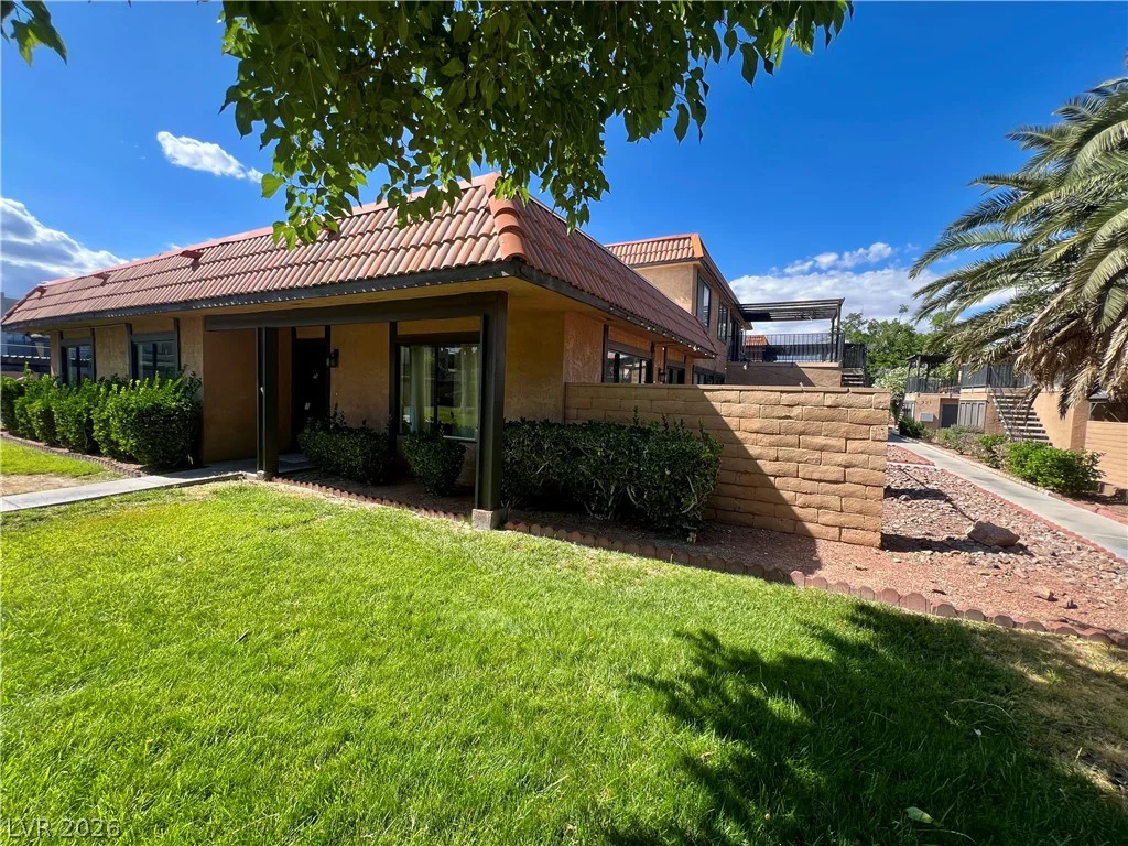 301 Misty Isle, Las Vegas, NV 89107