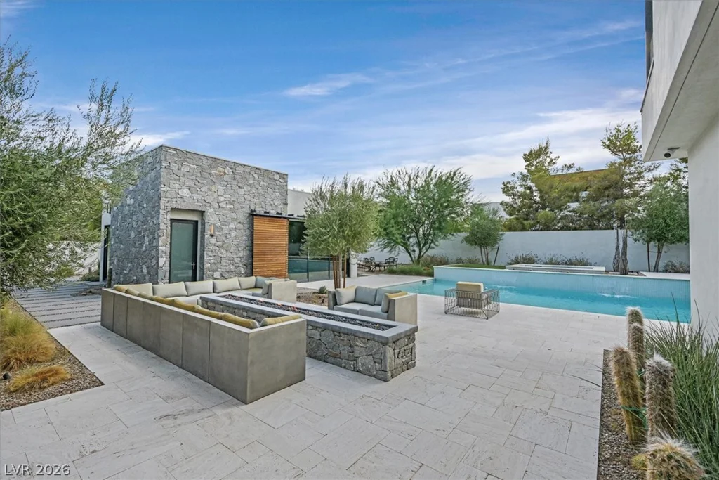4155 Badura, Las Vegas, NV 89118