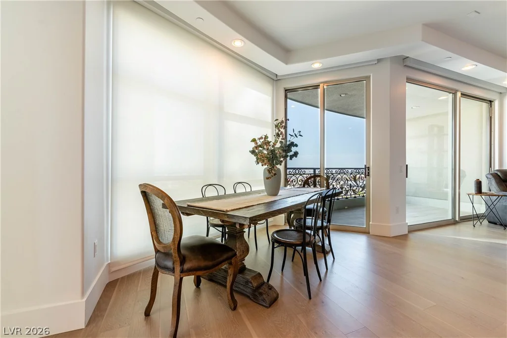 9103 ALTA, Las Vegas, NV 89145
