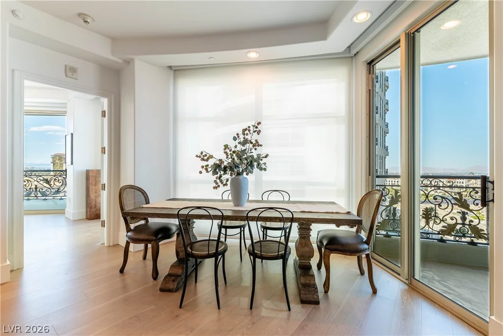 9103 ALTA, Las Vegas, NV 89145