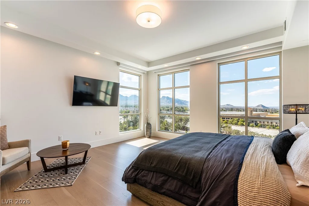 9103 ALTA, Las Vegas, NV 89145