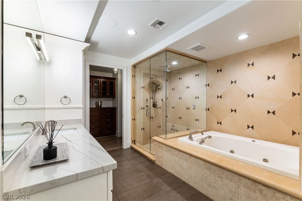 9103 ALTA, Las Vegas, NV 89145