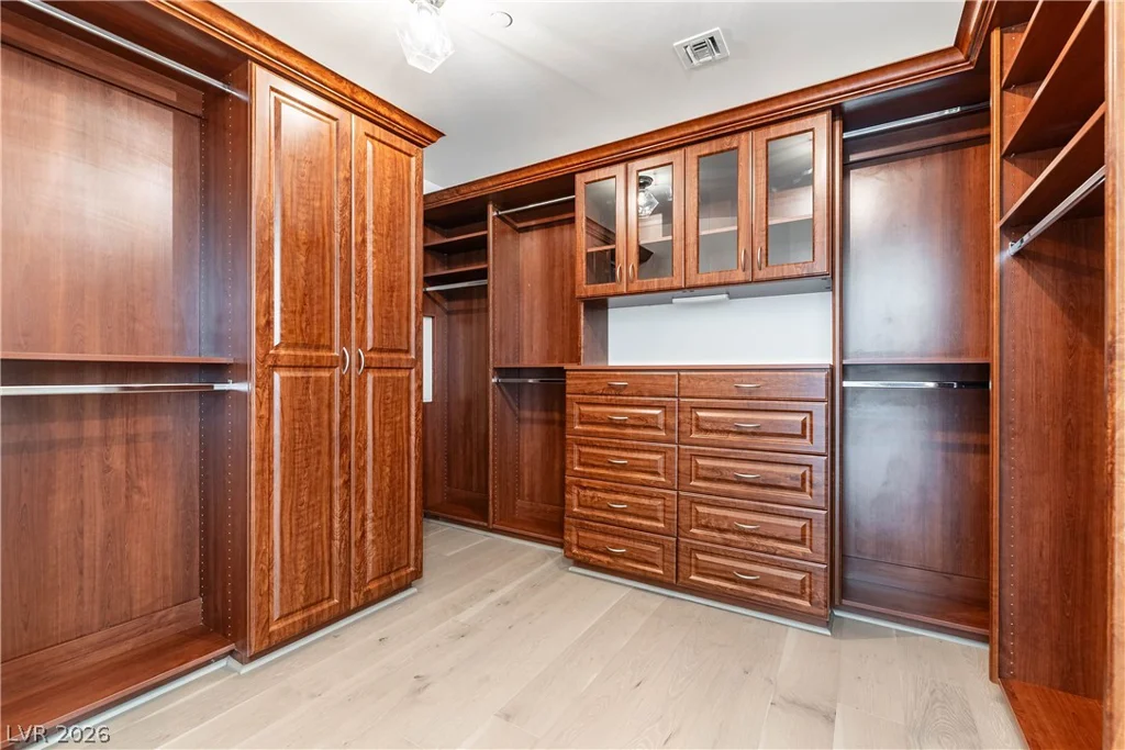 9103 ALTA, Las Vegas, NV 89145