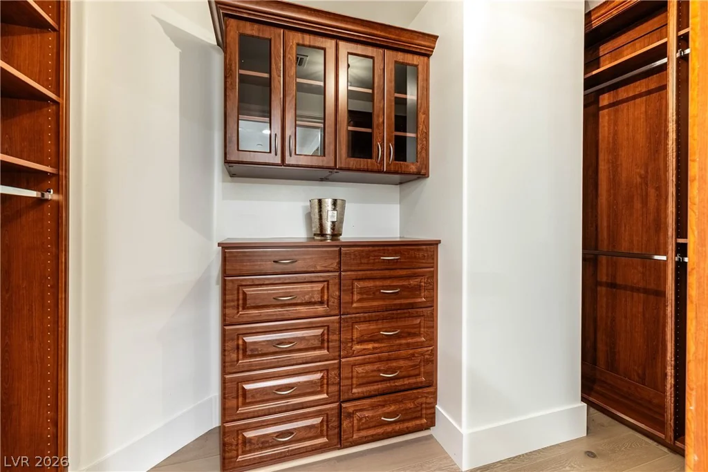 9103 ALTA, Las Vegas, NV 89145