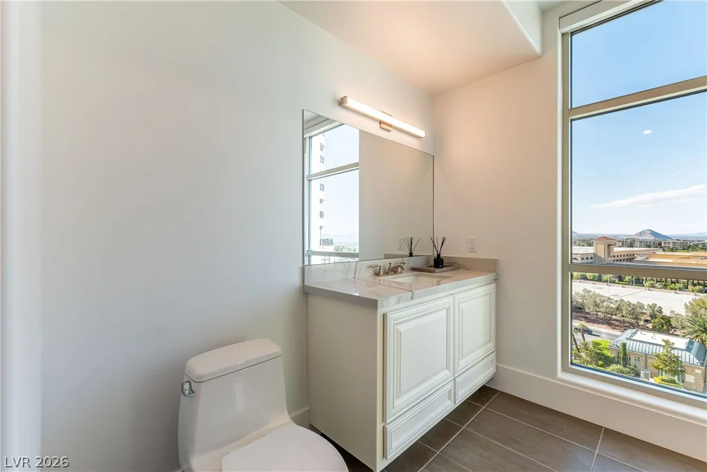 9103 ALTA, Las Vegas, NV 89145