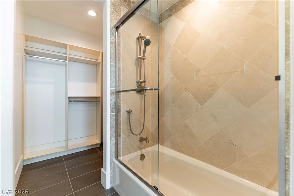 9103 ALTA, Las Vegas, NV 89145