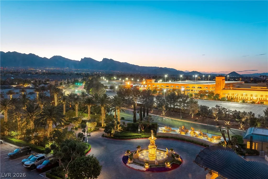 9103 ALTA, Las Vegas, NV 89145