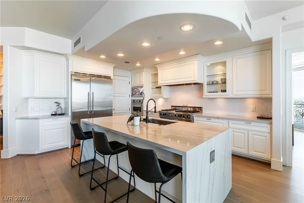 9103 ALTA, Las Vegas, NV 89145