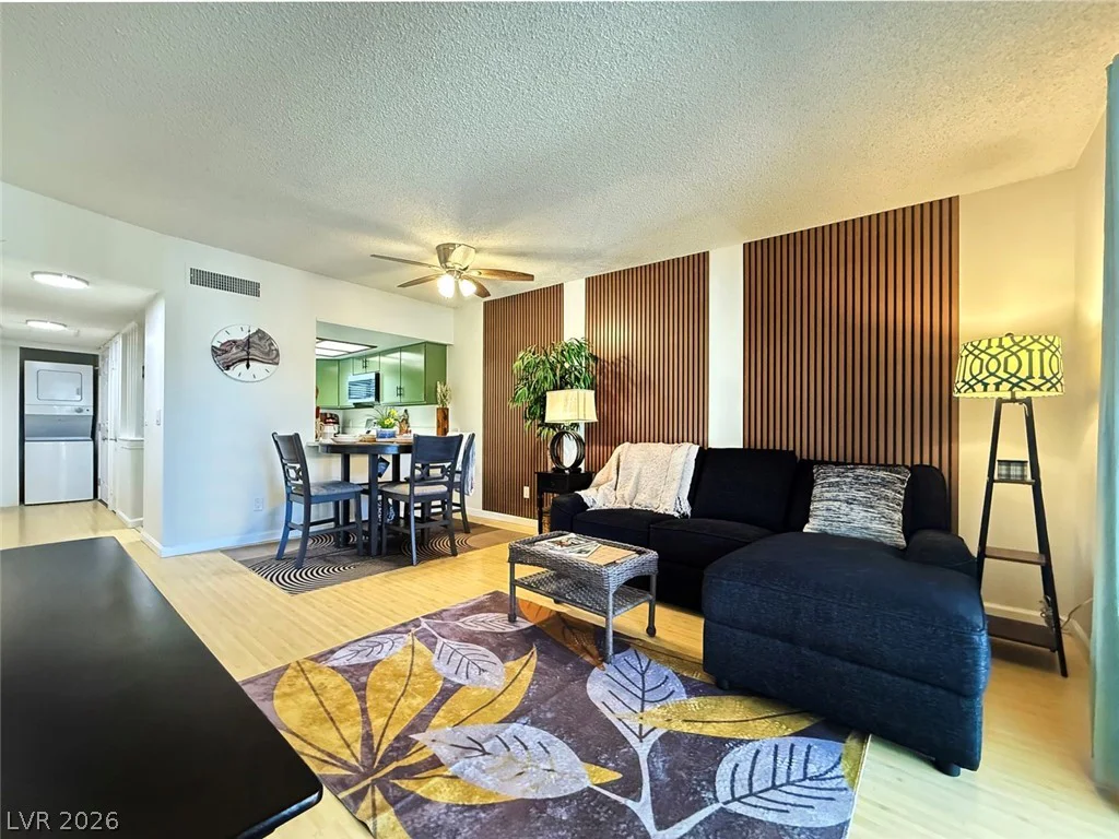 3823 Maryland, Las Vegas, NV 89119