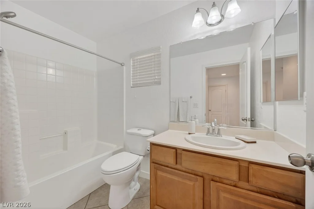 10617 Hartford Hills, Las Vegas, NV 89166