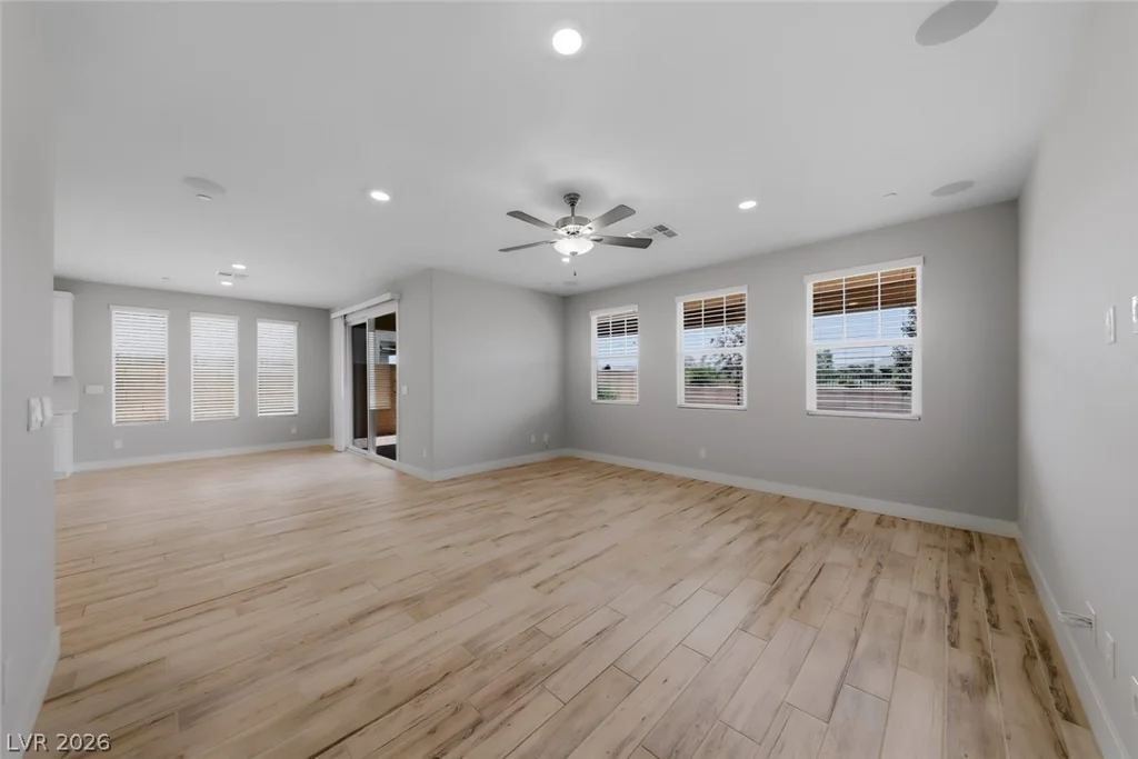 445 Winter Dove, Henderson, NV 89011