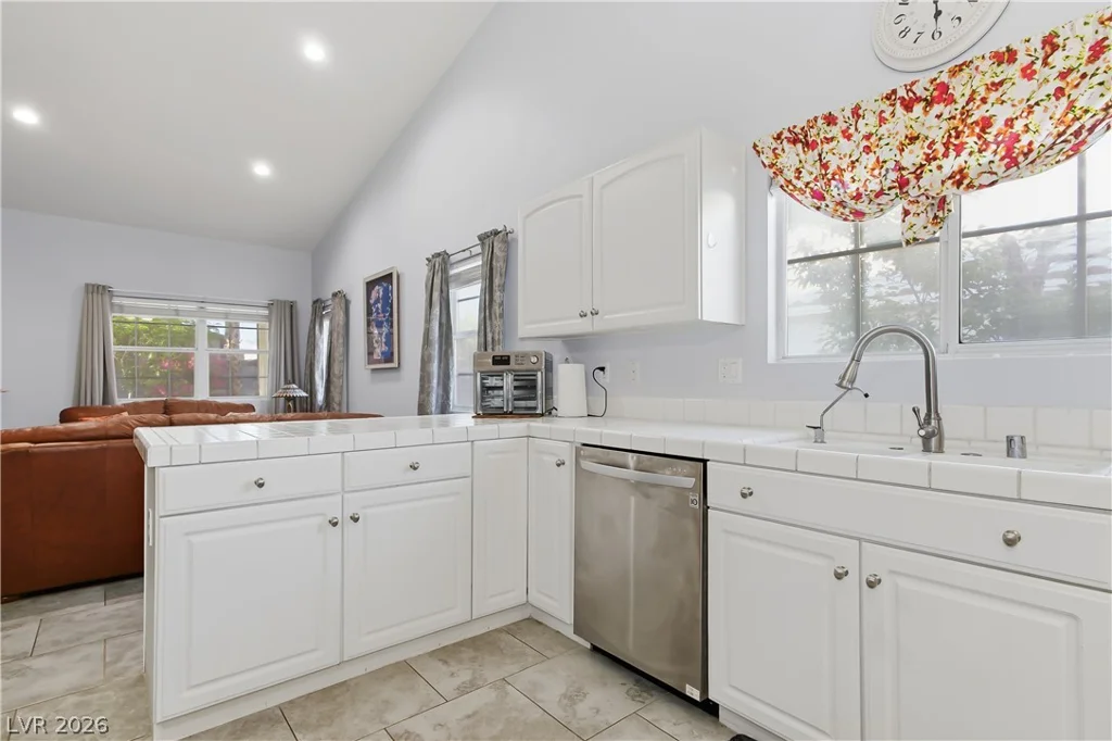 6900 Greenery, Las Vegas, NV 89130