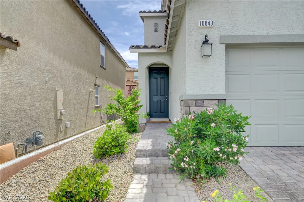 10843 Trail Mark, Las Vegas, NV 89166