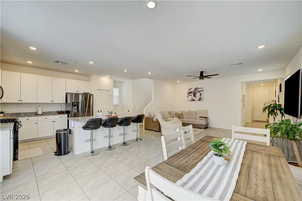 10843 Trail Mark, Las Vegas, NV 89166