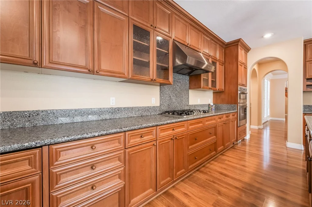 7702 Bear Ridge, Las Vegas, NV 89113