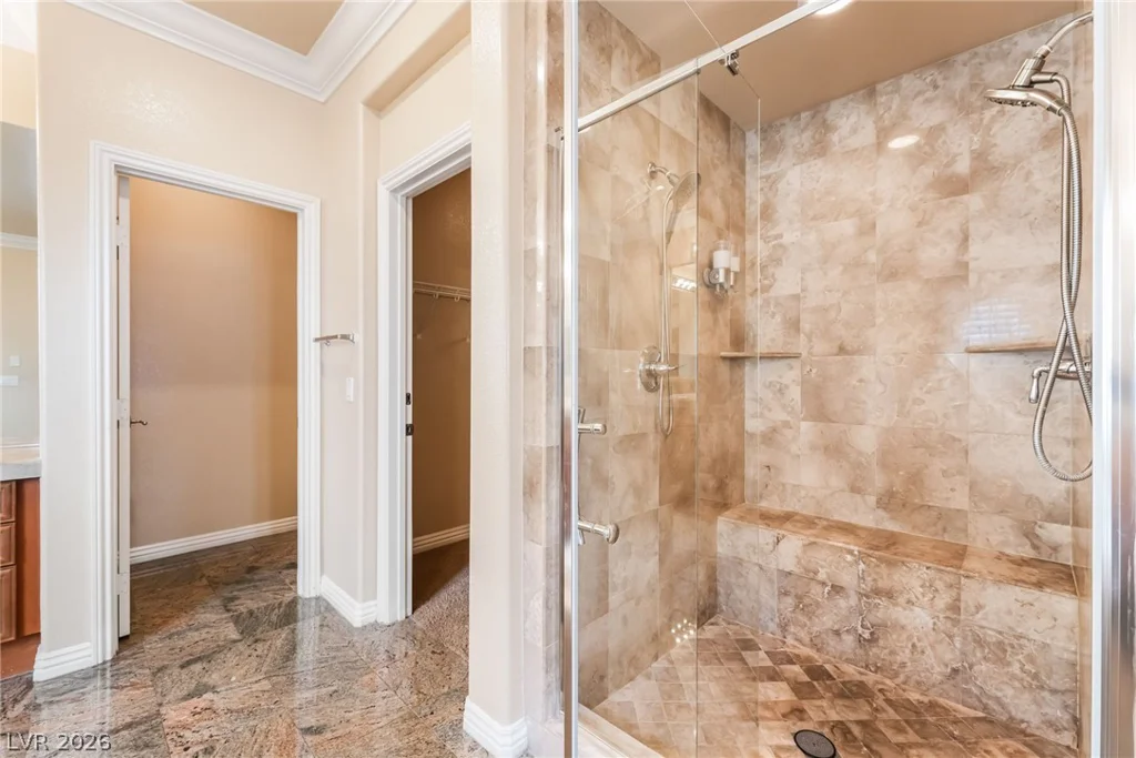 7702 Bear Ridge, Las Vegas, NV 89113