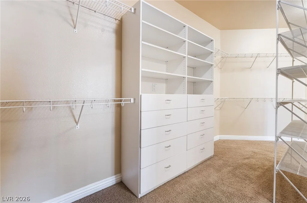 7702 Bear Ridge, Las Vegas, NV 89113