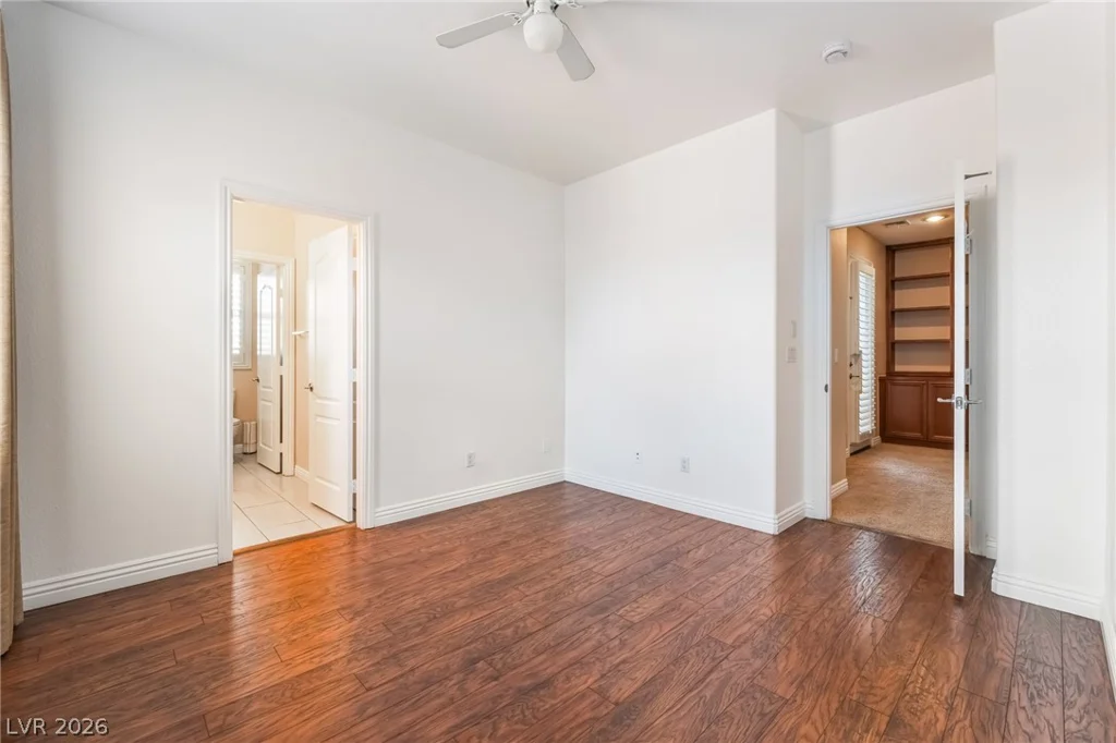 7702 Bear Ridge, Las Vegas, NV 89113