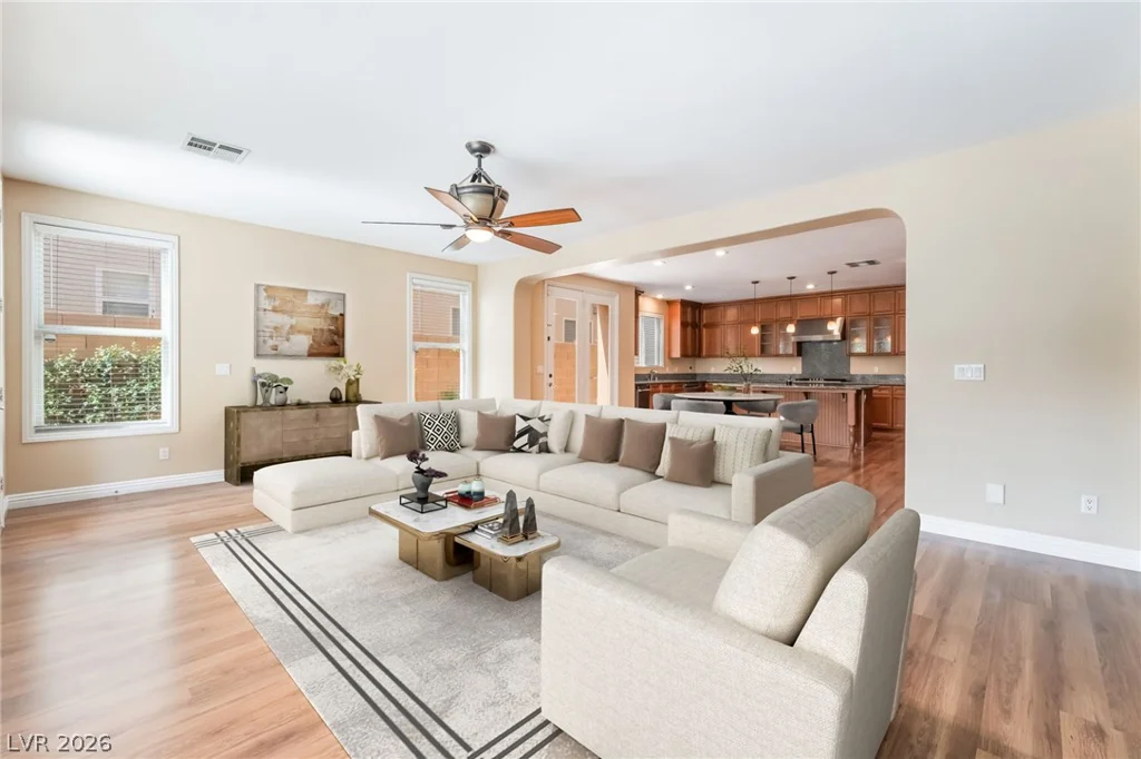 7702 Bear Ridge, Las Vegas, NV 89113