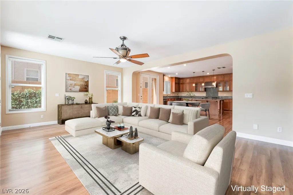 7702 Bear Ridge, Las Vegas, NV 89113