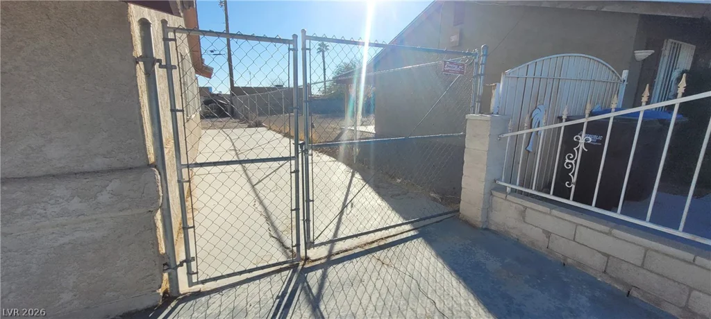 1301 Madison, Las Vegas, NV 89106