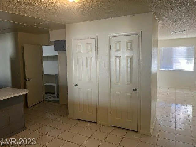5284 Wellesley, Las Vegas, NV 89122