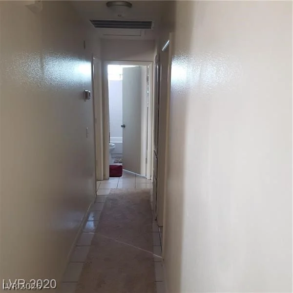 5284 Wellesley, Las Vegas, NV 89122