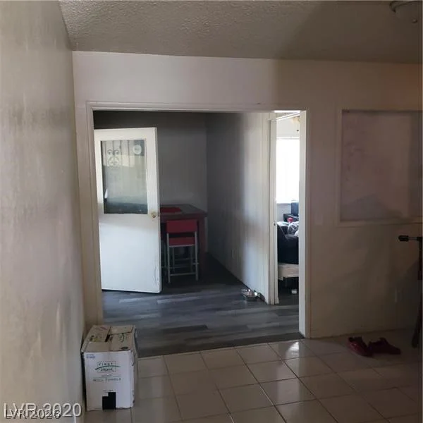 5284 Wellesley, Las Vegas, NV 89122