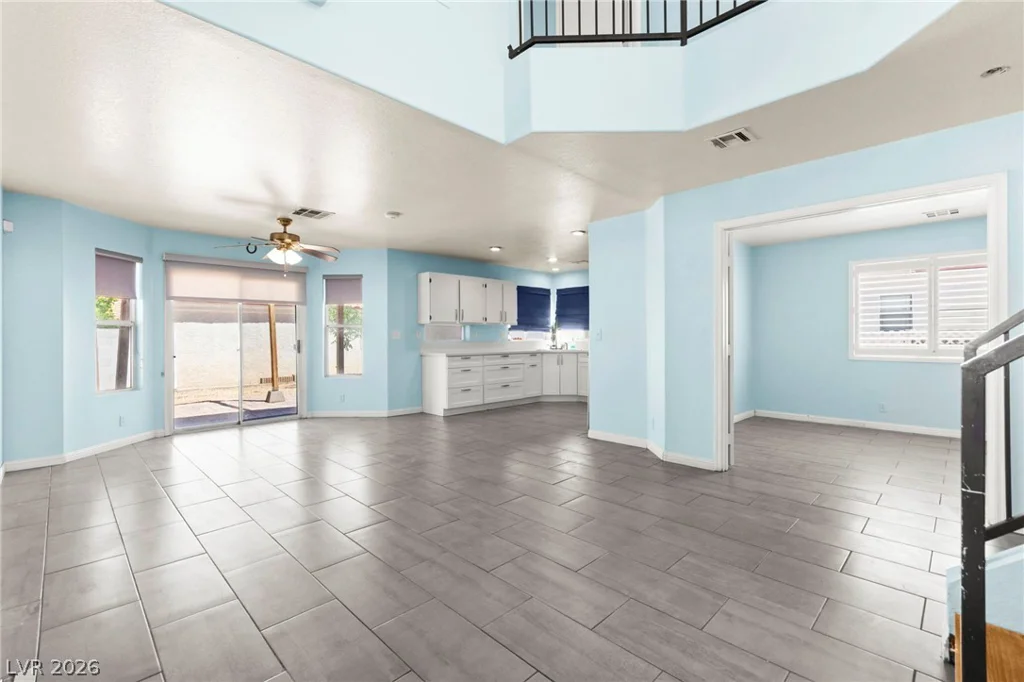 1524 Bonnie Castle, Las Vegas, NV 89108