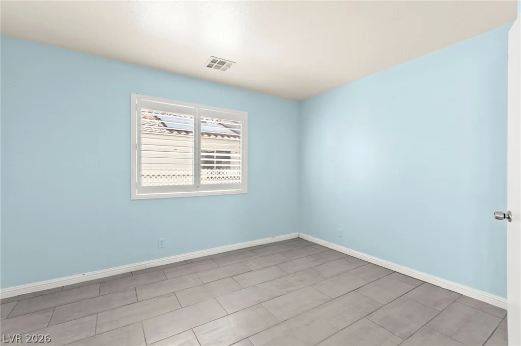 1524 Bonnie Castle, Las Vegas, NV 89108