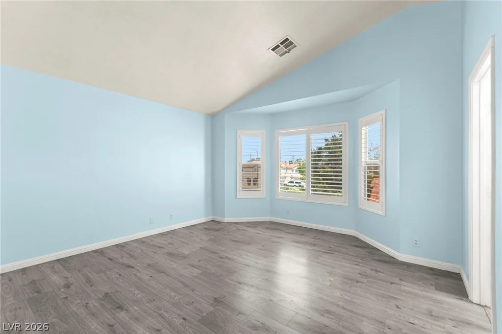 1524 Bonnie Castle, Las Vegas, NV 89108
