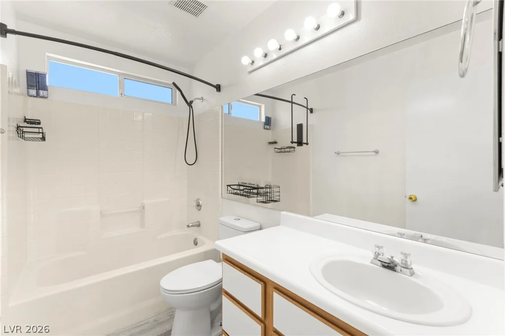 1524 Bonnie Castle, Las Vegas, NV 89108