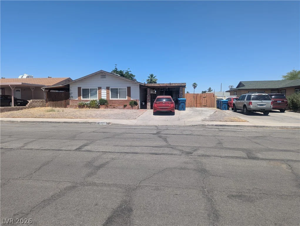 4668 Bennett, Las Vegas, NV 89121