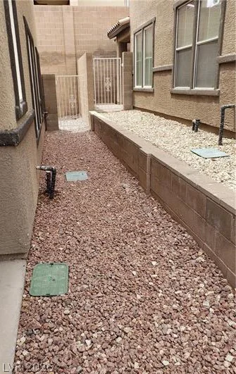 167 Desert Pond, Henderson, NV 89002