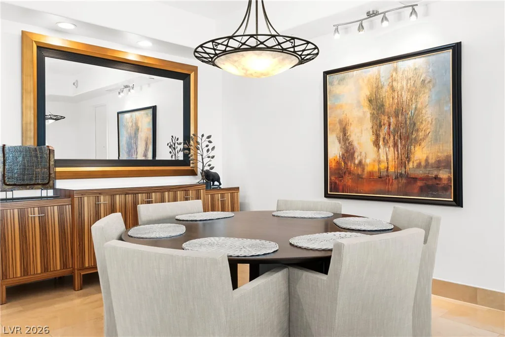 9103 Alta, Las Vegas, NV 89145