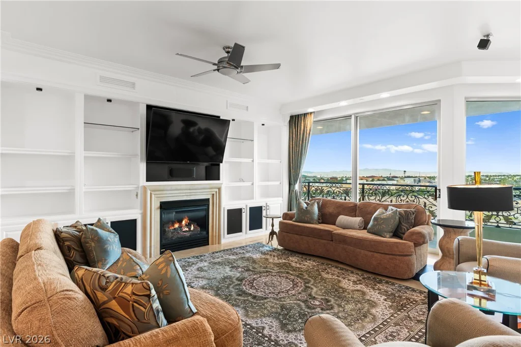 9103 Alta, Las Vegas, NV 89145