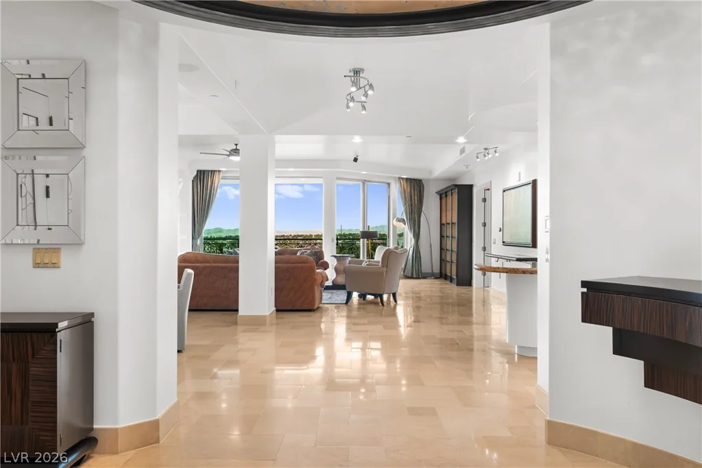 9103 Alta, Las Vegas, NV 89145