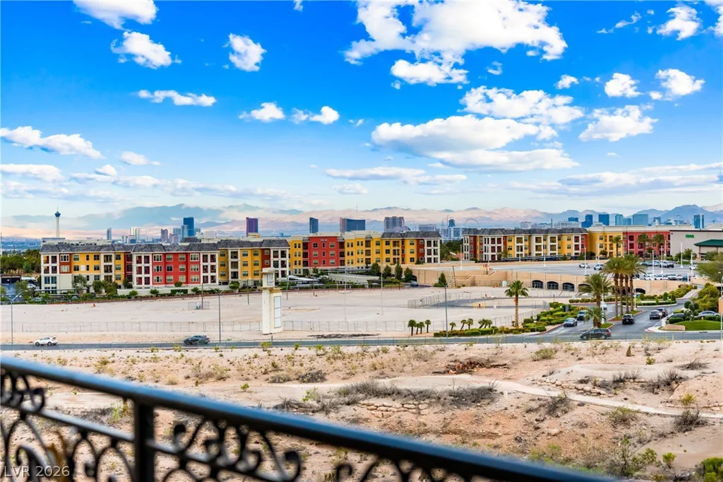 9103 Alta, Las Vegas, NV 89145