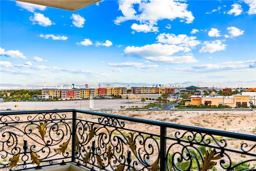 9103 Alta, Las Vegas, NV 89145