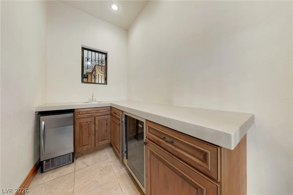 1369 Opal Valley, Henderson, NV 89052
