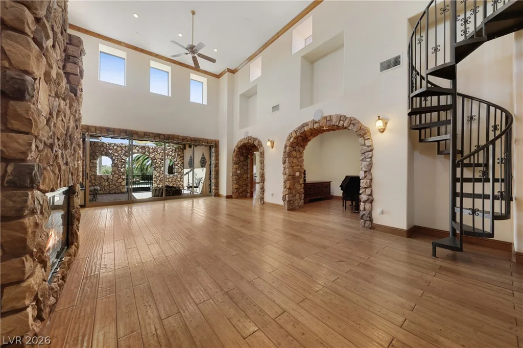 1369 Opal Valley, Henderson, NV 89052