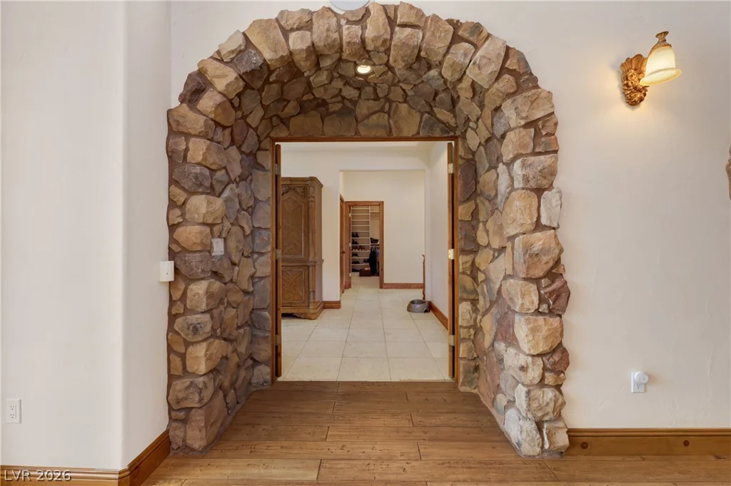 1369 Opal Valley, Henderson, NV 89052