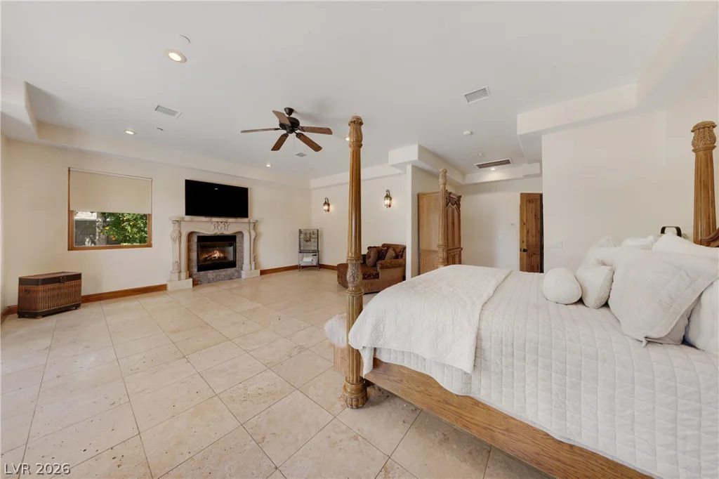 1369 Opal Valley, Henderson, NV 89052