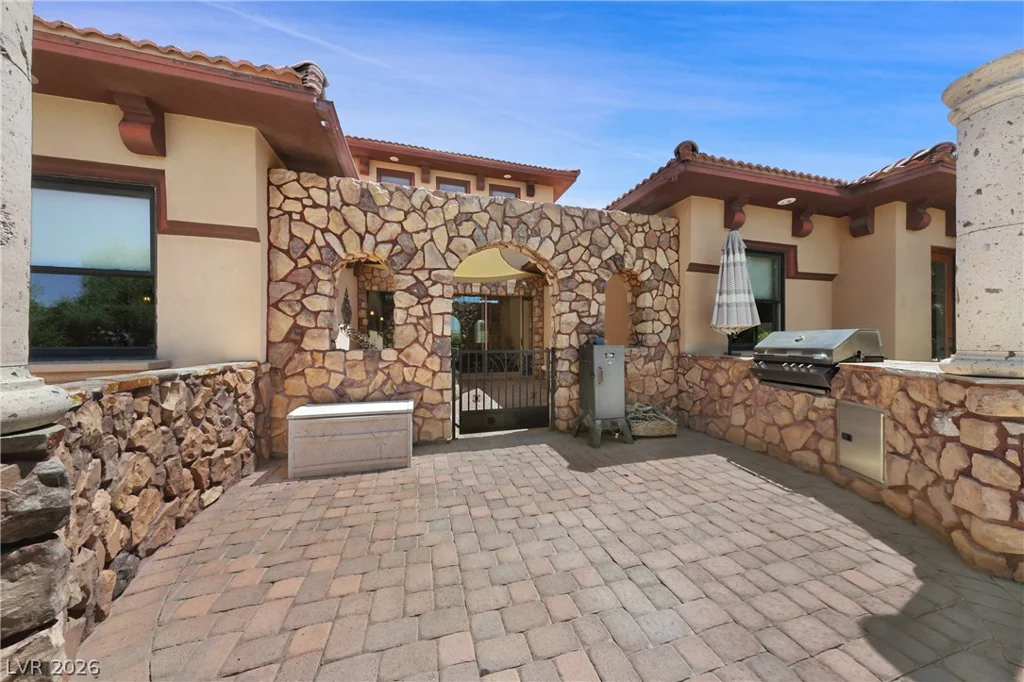 1369 Opal Valley, Henderson, NV 89052
