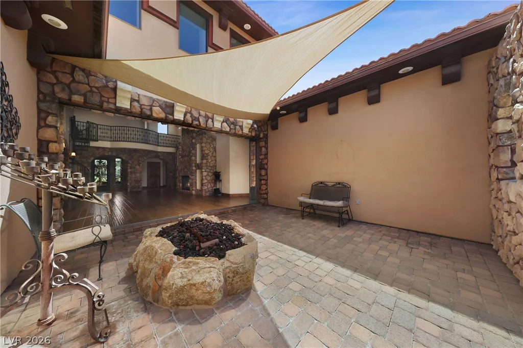 1369 Opal Valley, Henderson, NV 89052