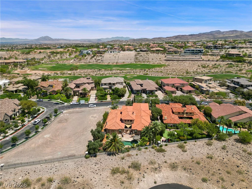 1369 Opal Valley, Henderson, NV 89052
